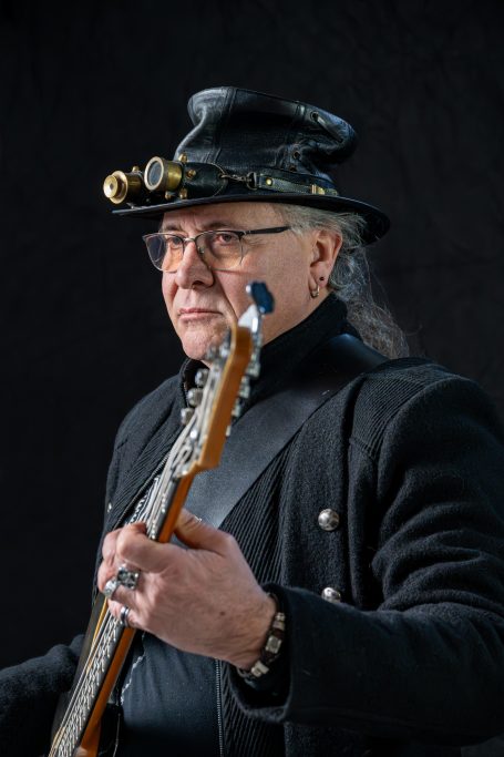 Stefan Bass